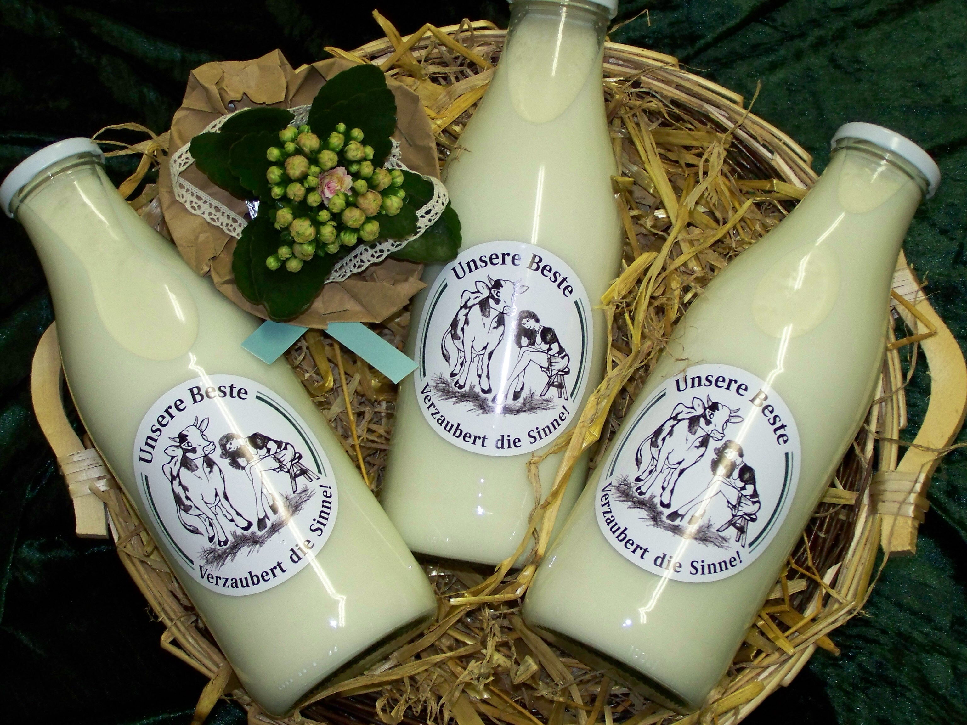 Frische Landmilch